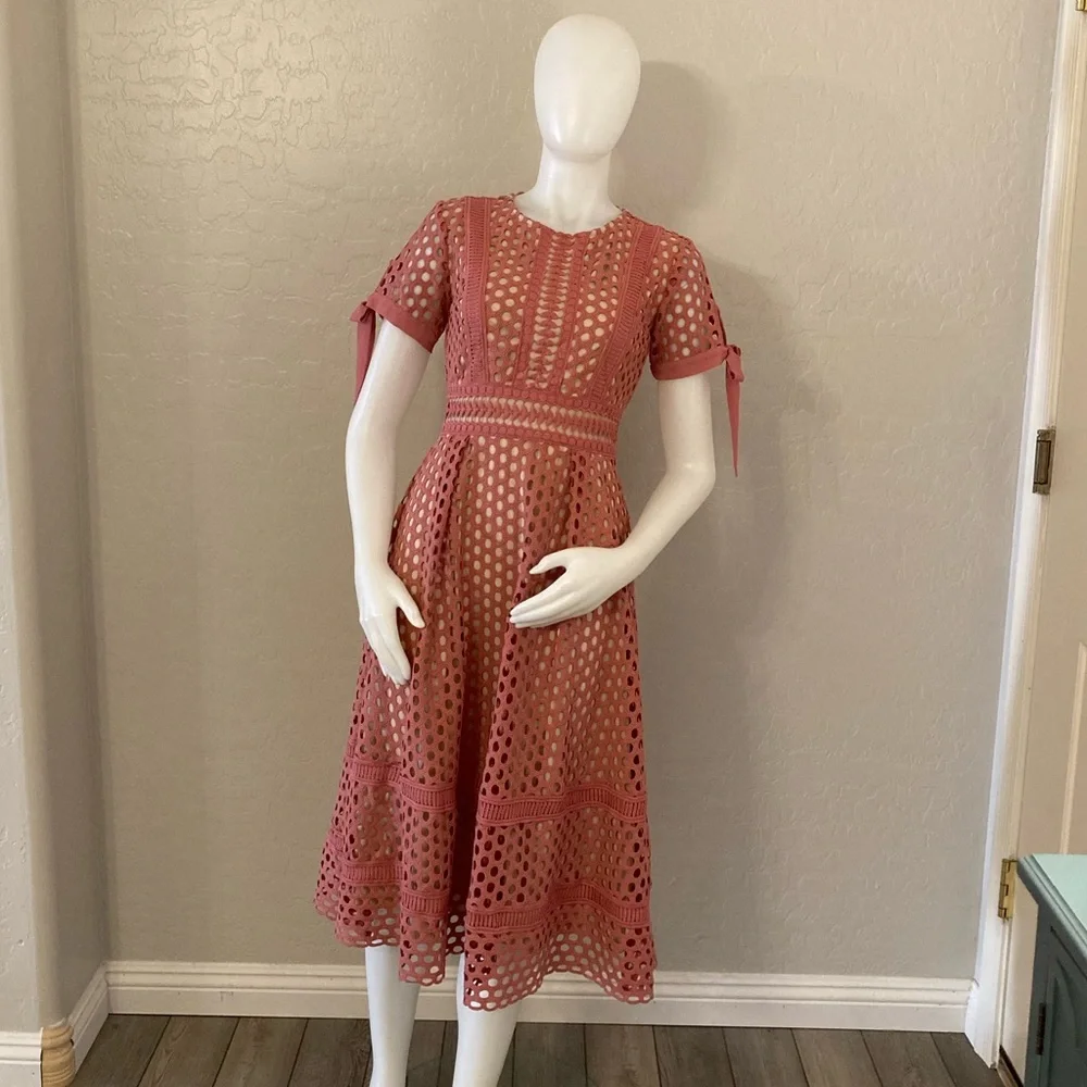 Ivy City Co Mauve Vera A-Line Dress Small